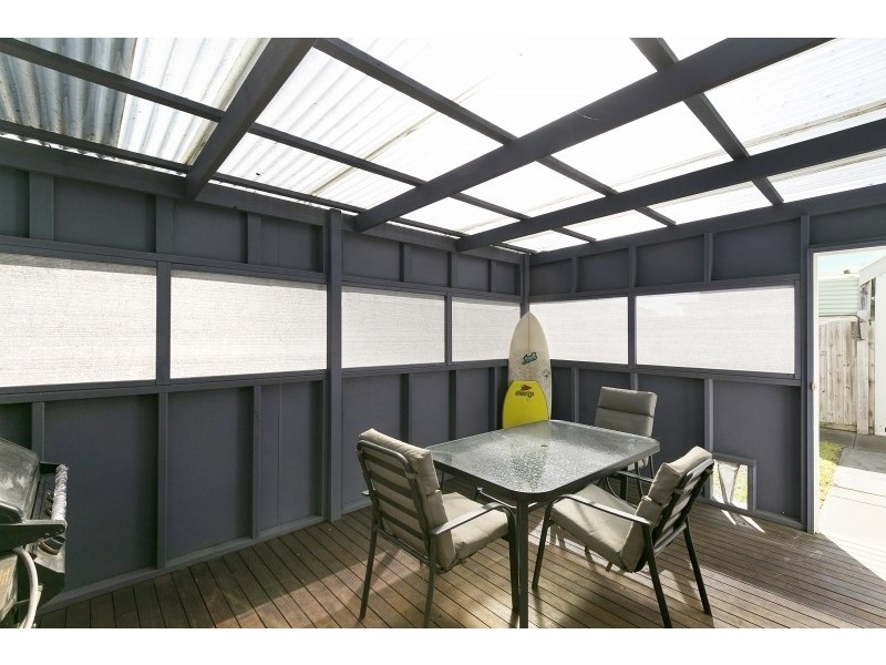 1 / 57 Glaneuse Avenue, Torquay VIC 3228