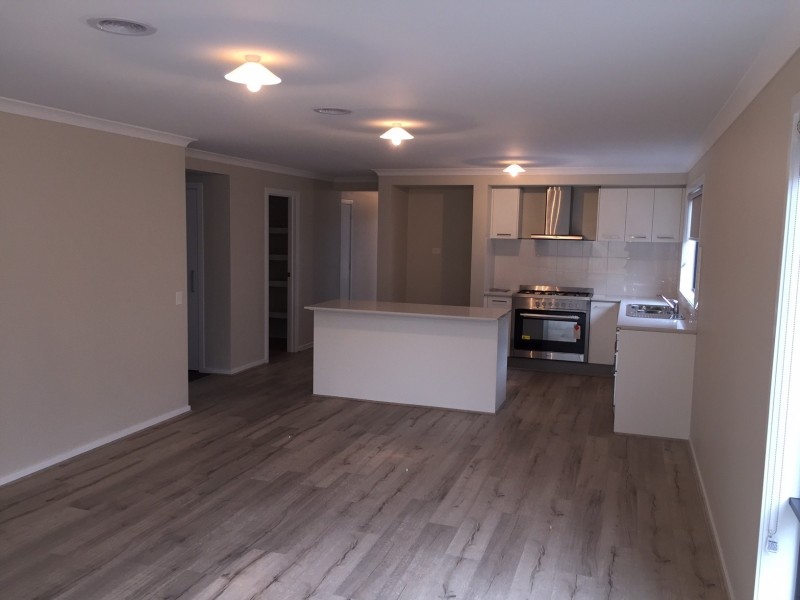 14 Yirn Avenue, Torquay VIC 3228