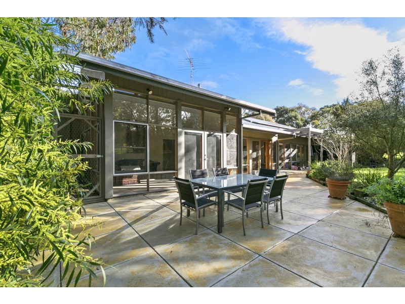 235 Messmate Road, Torquay VIC 3228