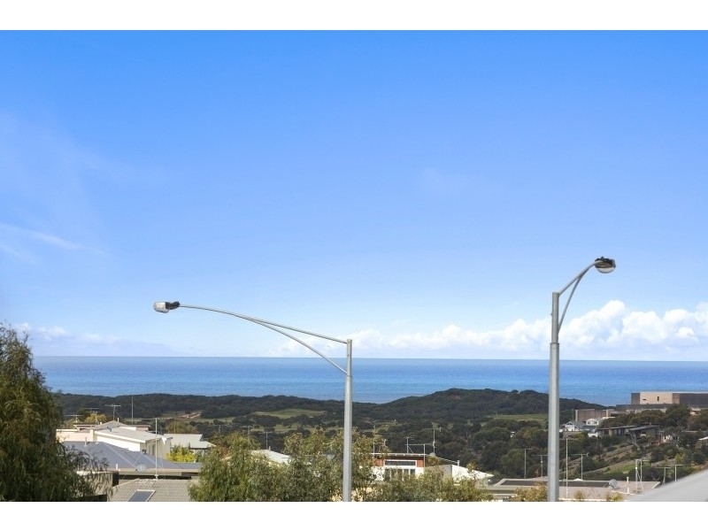1 / 20 Eton Road, Torquay VIC 3228