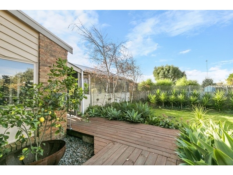 2 Petriana Court, Torquay VIC 3228