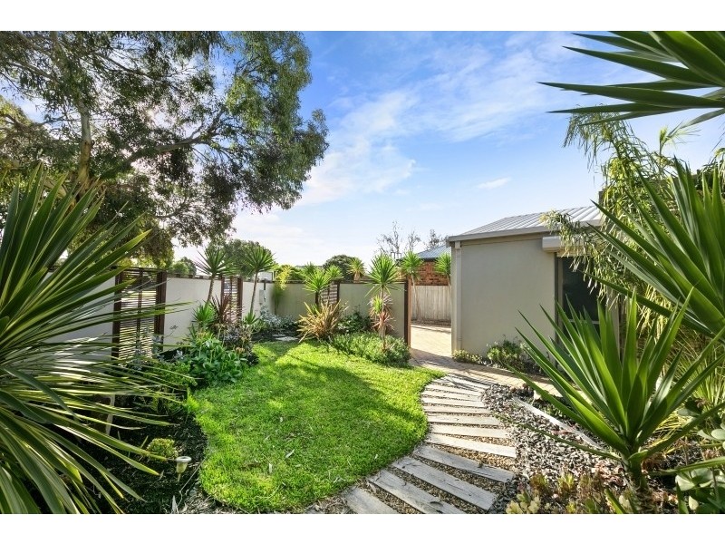 2 Petriana Court, Torquay VIC 3228
