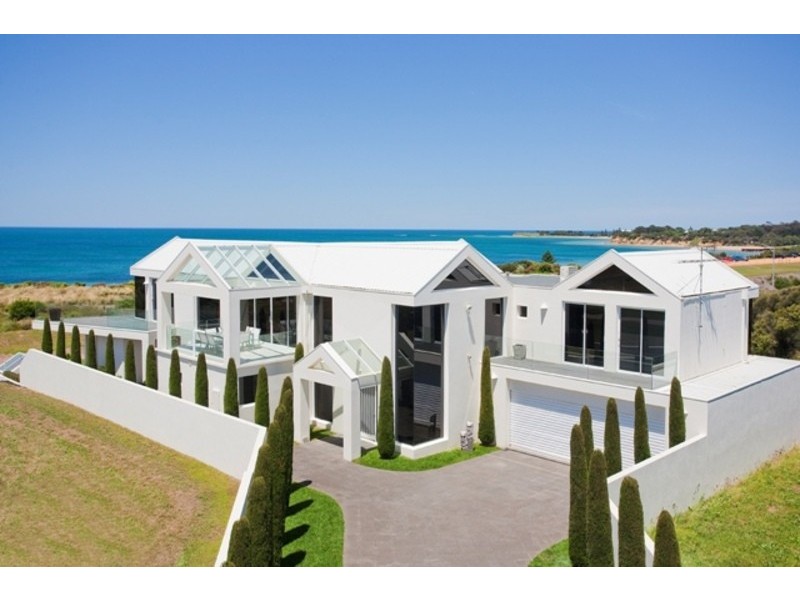 114  The Esplanade, Torquay VIC 3228