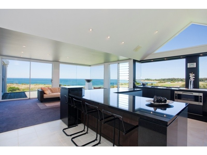 114  The Esplanade, Torquay VIC 3228