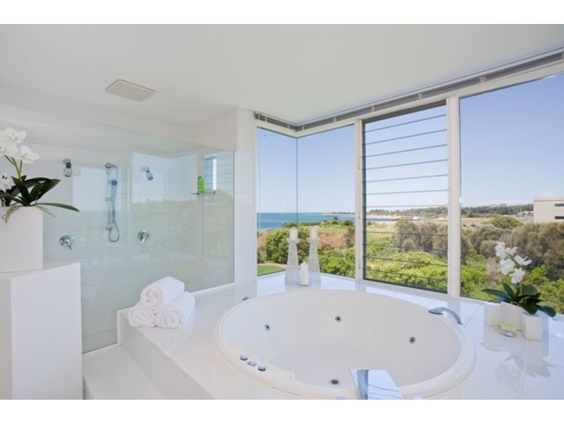 114  The Esplanade, Torquay VIC 3228