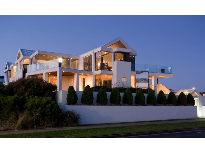 114  The Esplanade, Torquay VIC 3228