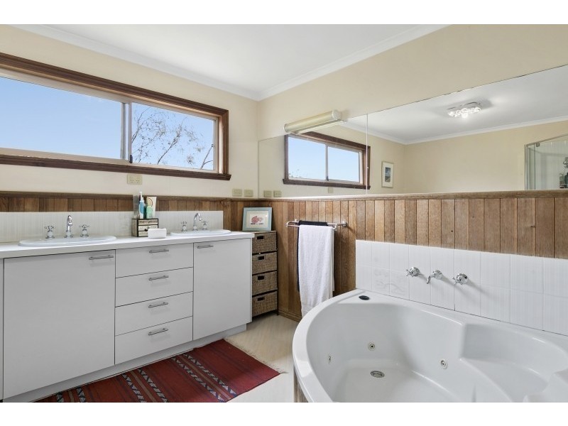 19 Dunkeith Avenue, Jan Juc VIC 3228