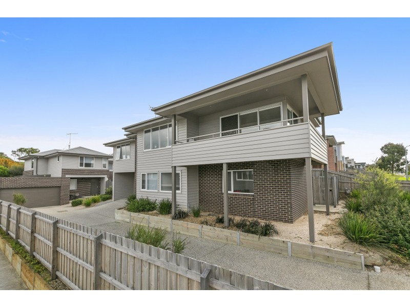 1/20 Eton Road, Torquay VIC 3228