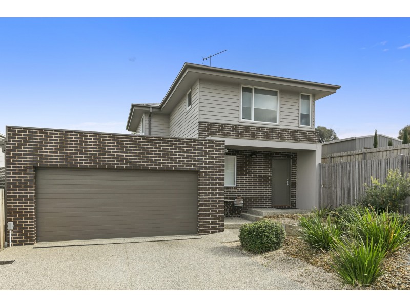1/20 Eton Road, Torquay VIC 3228
