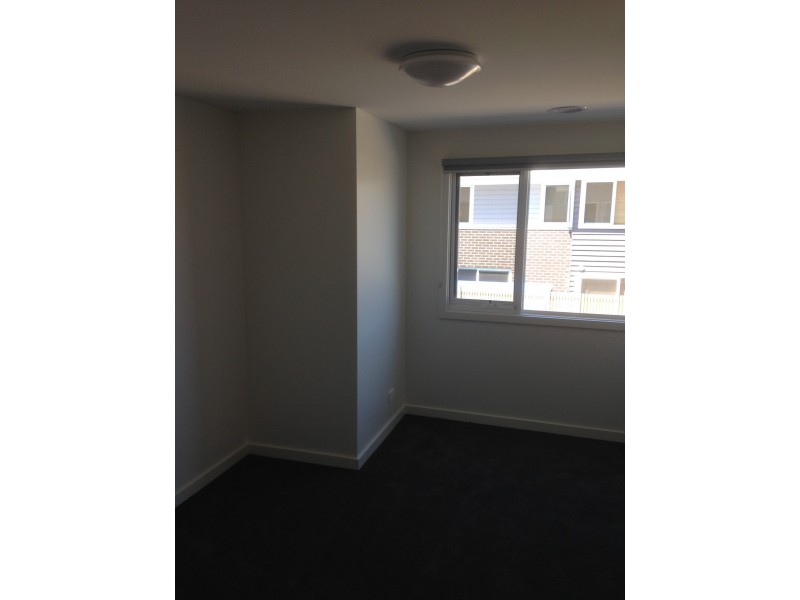 1/20 Eton Road, Torquay VIC 3228