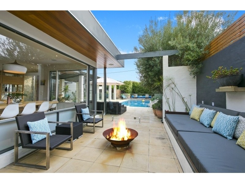 10 Pride Street, Torquay VIC 3228
