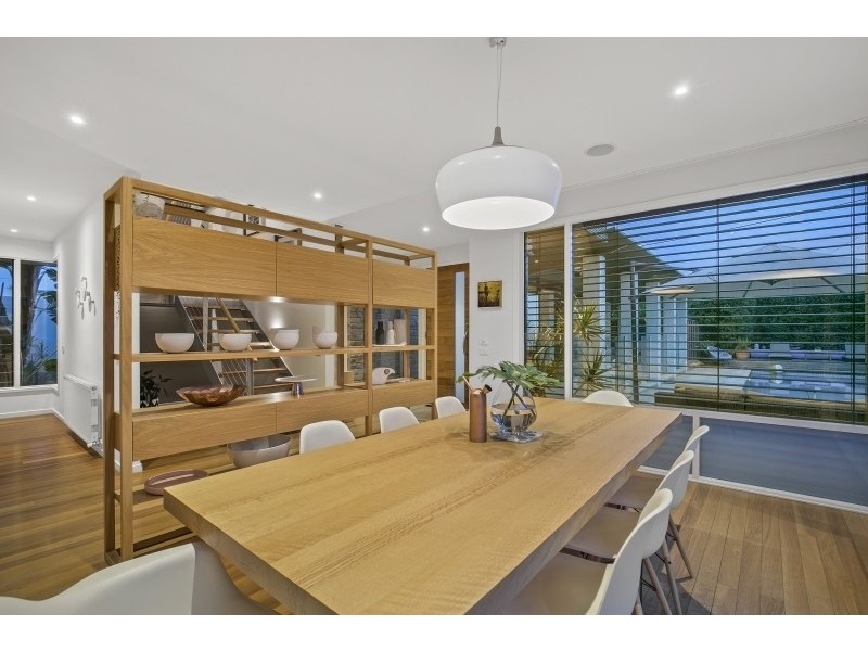 10 Pride Street, Torquay VIC 3228