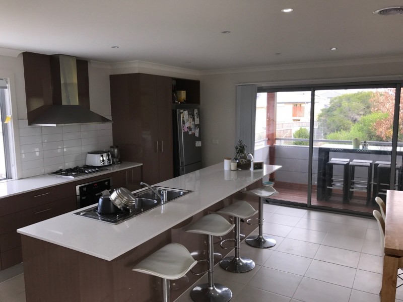 2 / 22 Eton Road, Torquay VIC 3228