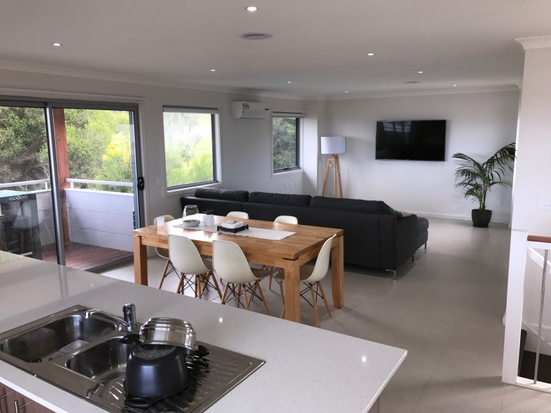 2 / 22 Eton Road, Torquay VIC 3228