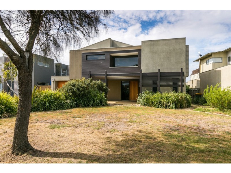 5 Gleneagles Close, Torquay VIC 3228