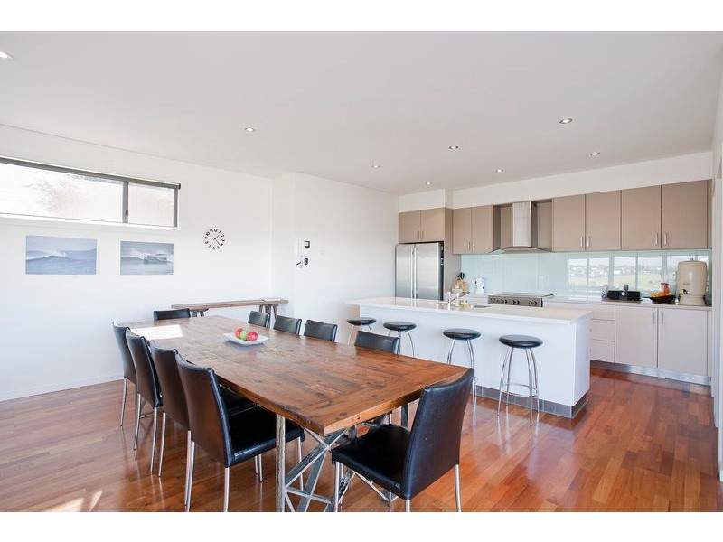 1/20-22 Surfcoast Highway, Torquay VIC 3228