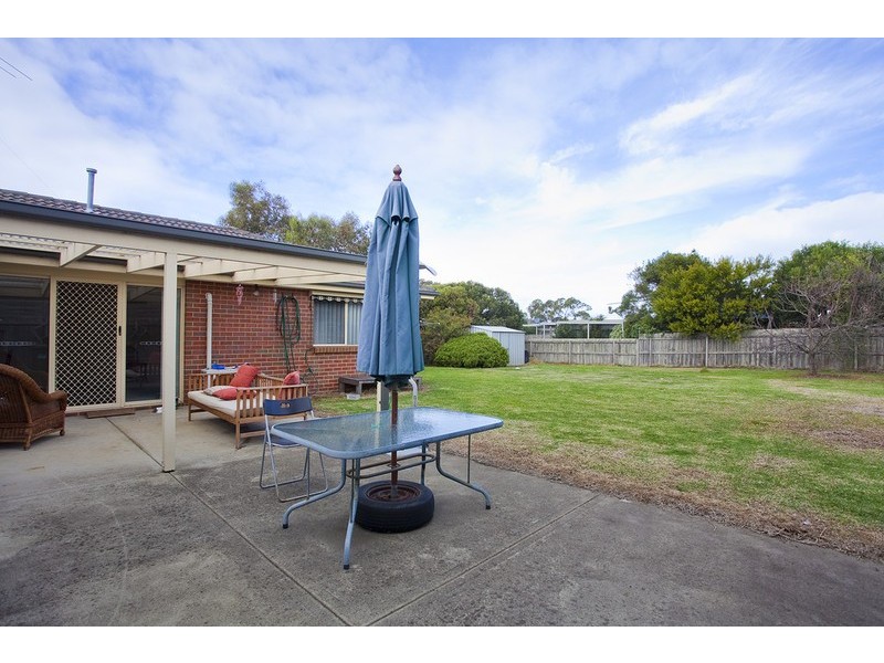 12 Boscarne Avenue, Torquay VIC 3228