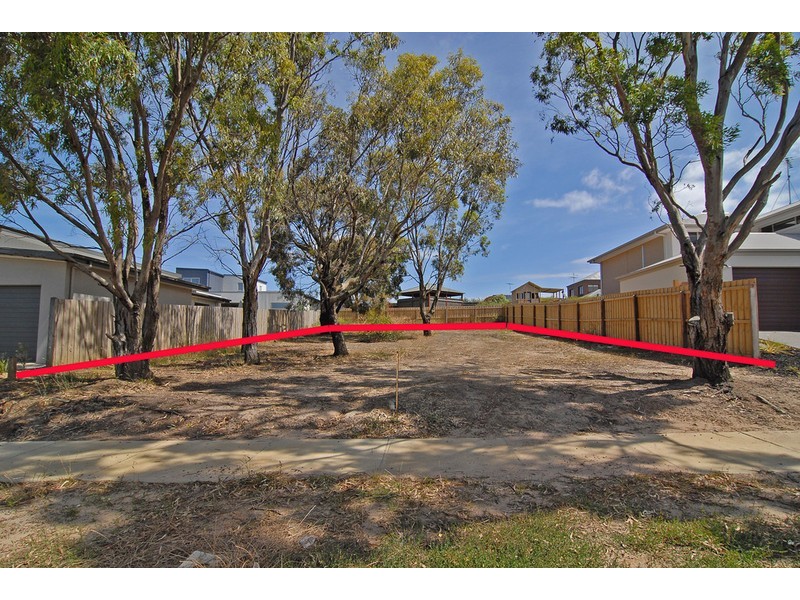 33 Briody Drive, Torquay VIC 3228