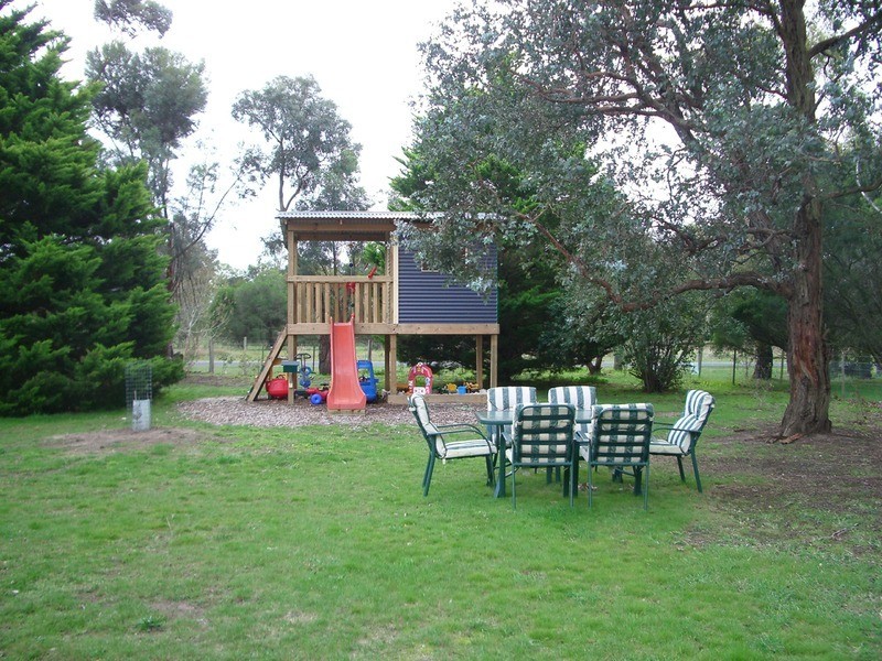 555 Mt Duneed Road, Freshwater Creek VIC 3216