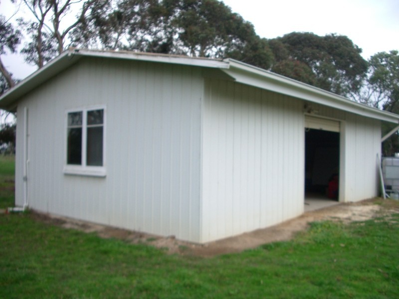 555 Mt Duneed Road, Freshwater Creek VIC 3216