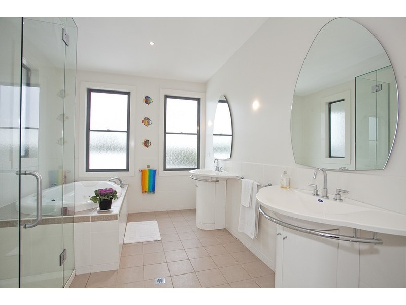131 The Esplanade, Torquay VIC 3228