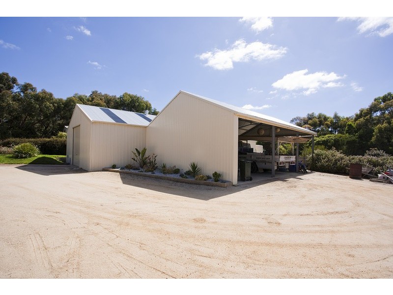 243 Messmate Road, Torquay VIC 3228