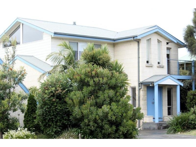 64 Domain Road, Jan Juc VIC 3228