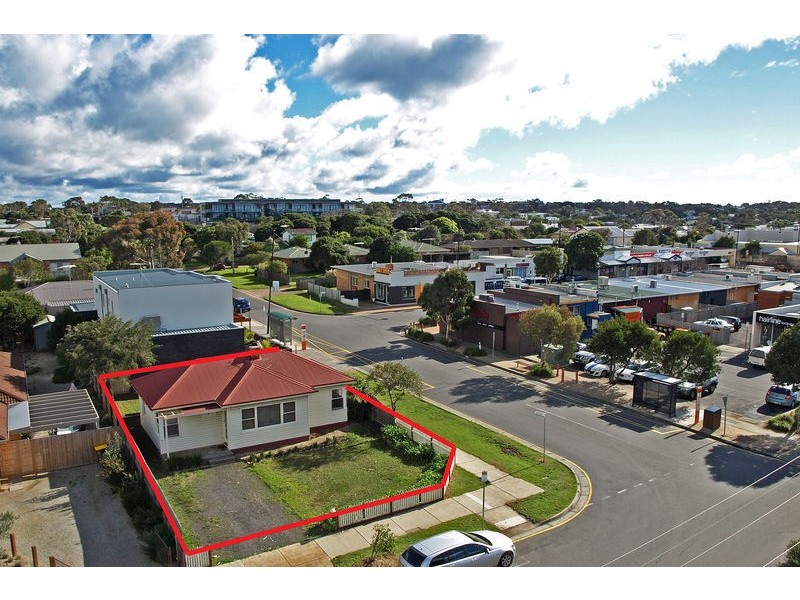 11 Pearl Street, Torquay VIC 3228