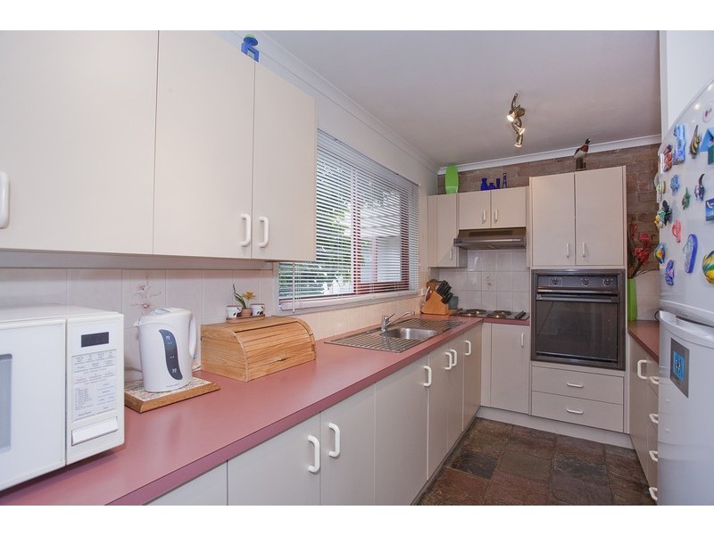 2/71 Geelong Road, Torquay VIC 3228