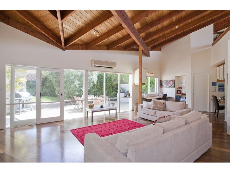151 The Esplanade, Torquay VIC 3228