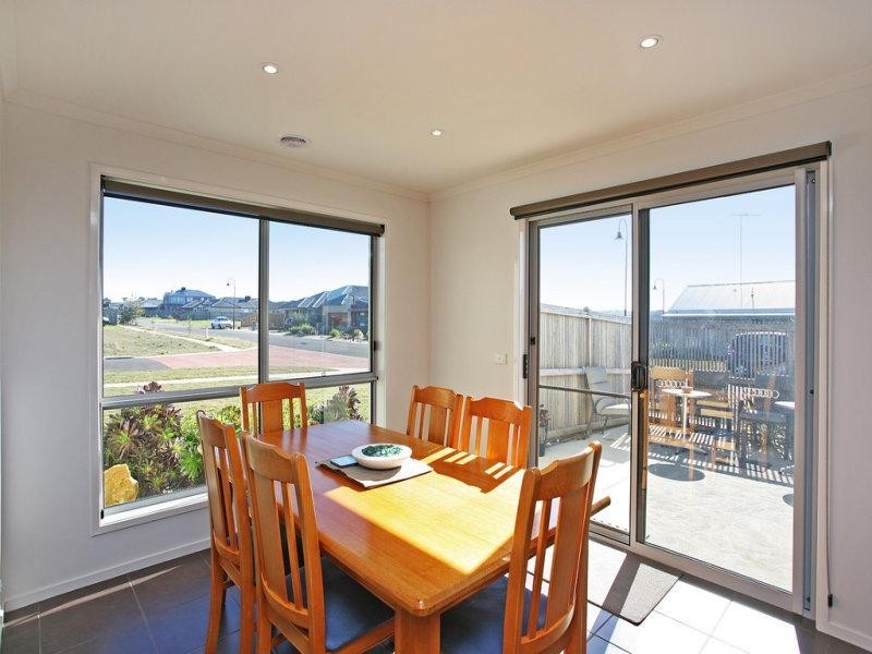 20 Seamist Way, Torquay VIC 3228