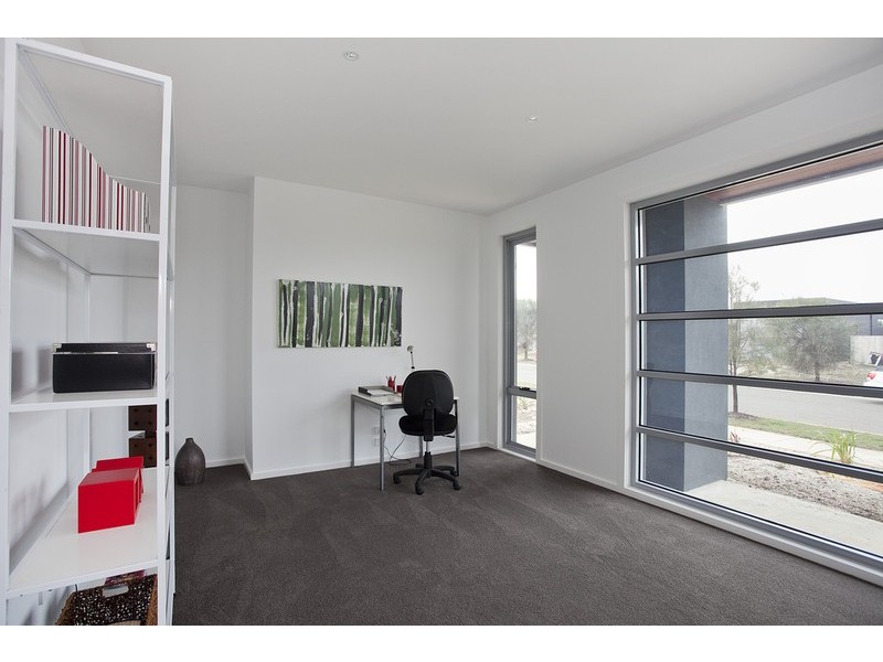 24 Ballyliffen Crescent, Torquay VIC 3228
