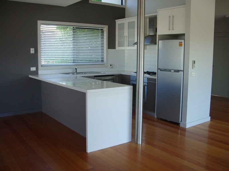 1/82  Fischer Street, Torquay VIC 3228