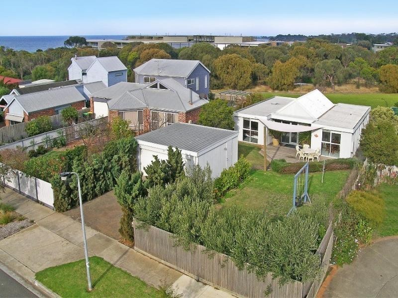 38 Orungal Court, Torquay VIC 3228