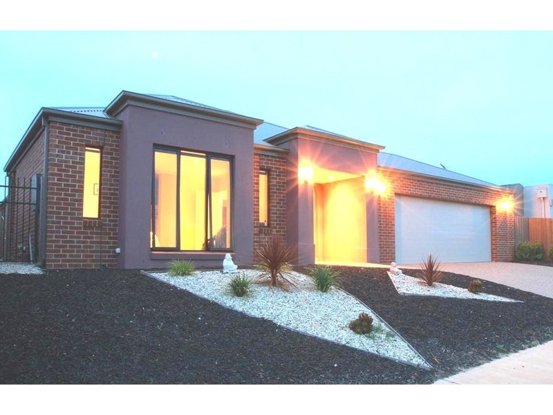 24  Conside Crescent, Torquay VIC 3228