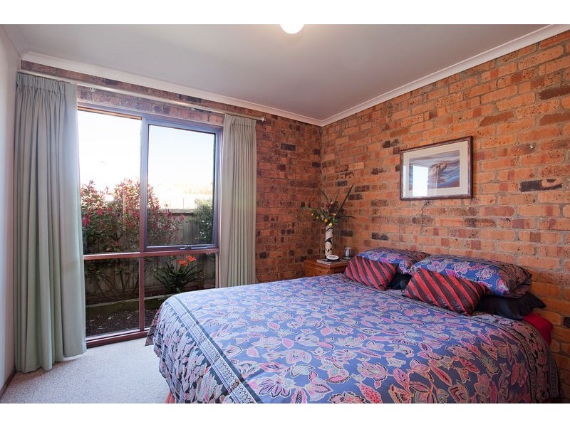 32 Holyhead Drive, Torquay VIC 3228
