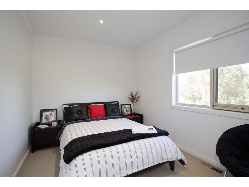 2/3 Hoylake Avenue, Jan Juc VIC 3228