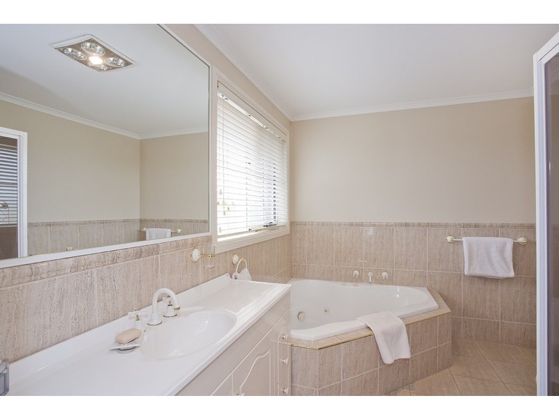 425 Mount Duneed Road, Mount Duneed VIC 3216