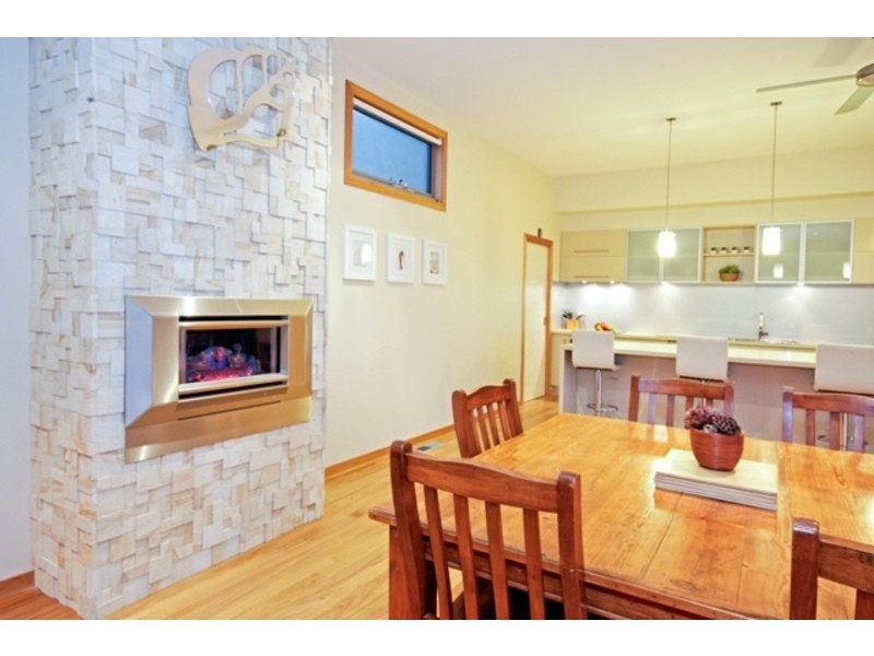 16 Ballyliffen Crescent, Torquay VIC 3228