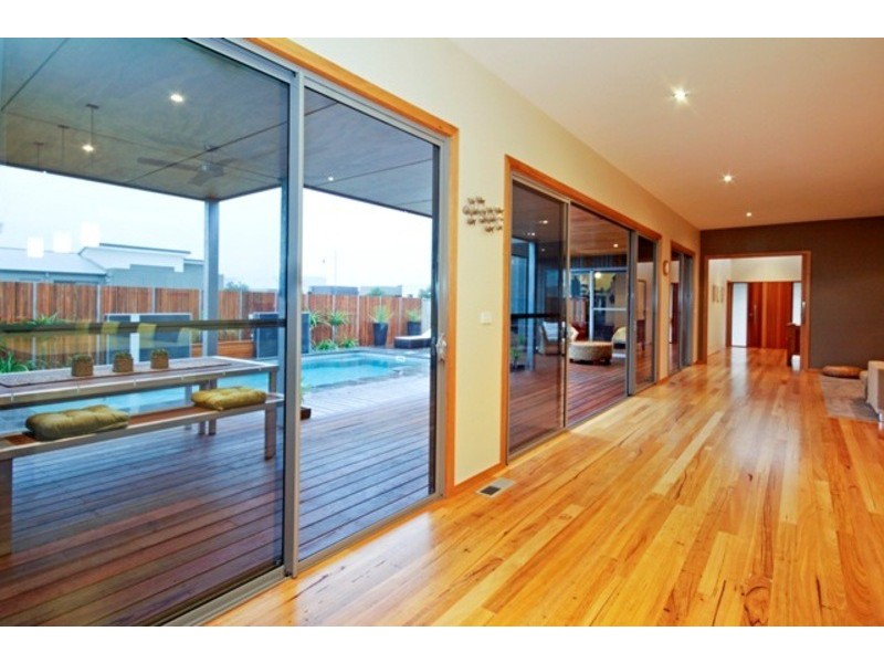 16 Ballyliffen Crescent, Torquay VIC 3228