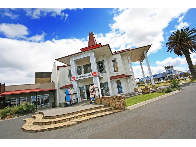 2 Grange Crescent, Torquay VIC 3228