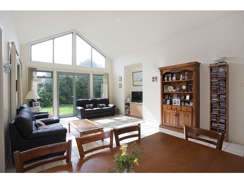 77 Glaneuse Avenue, Torquay VIC 3228