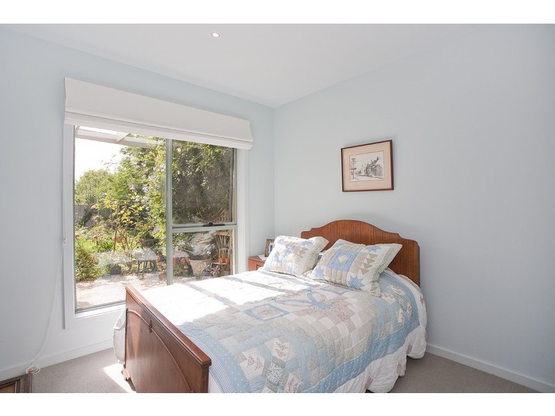 77 Glaneuse Avenue, Torquay VIC 3228