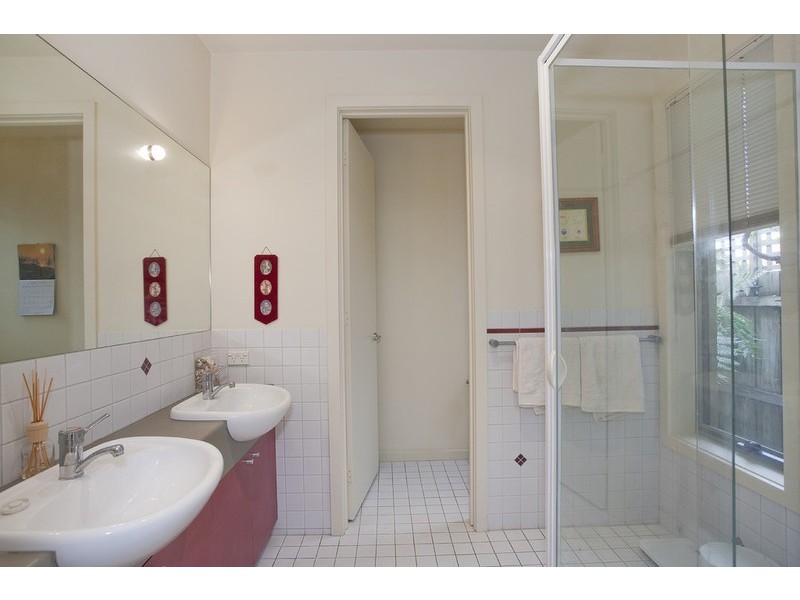 77 Glaneuse Avenue, Torquay VIC 3228