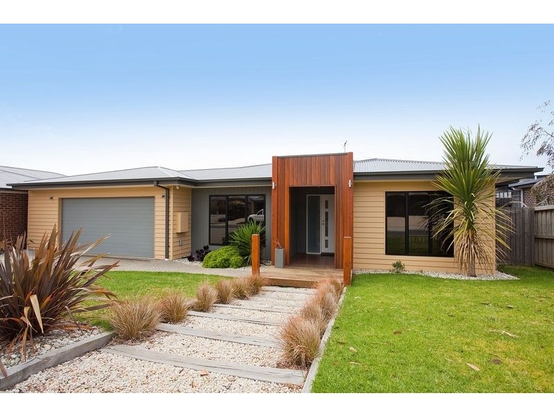 18 Onshore Drive, Torquay VIC 3228