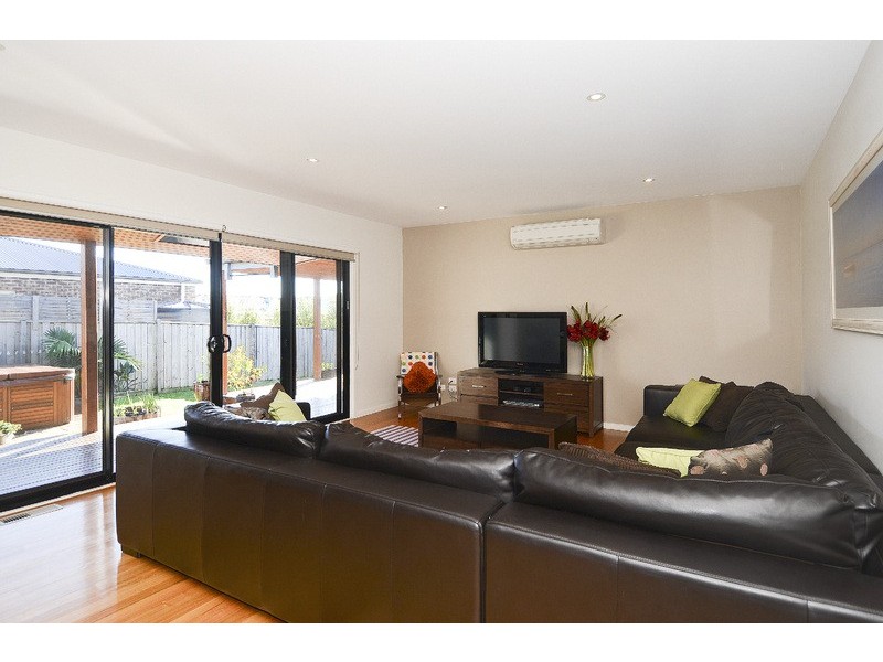 18 Onshore Drive, Torquay VIC 3228