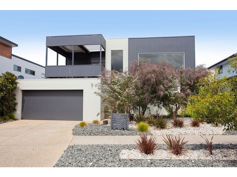 12 Bass Drive, Torquay VIC 3228