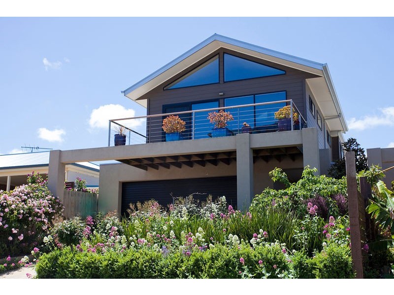 27 Pomora Avenue, Torquay VIC 3228