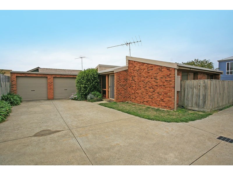 2/1234  HorseshoeBend Road, Torquay VIC 3228