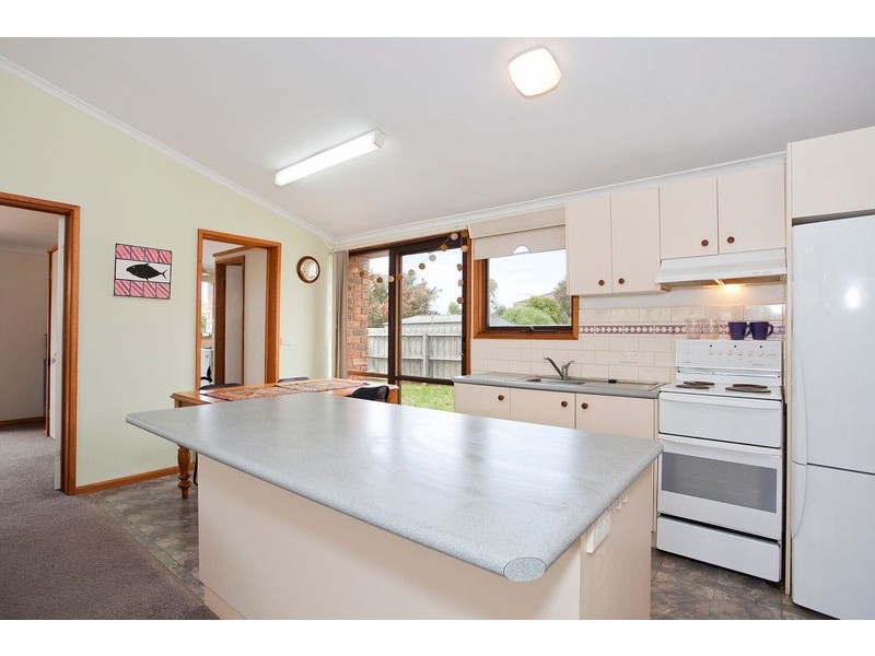 2/1234  HorseshoeBend Road, Torquay VIC 3228